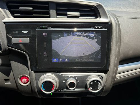 Used 2017 Honda Fit EX image 12
