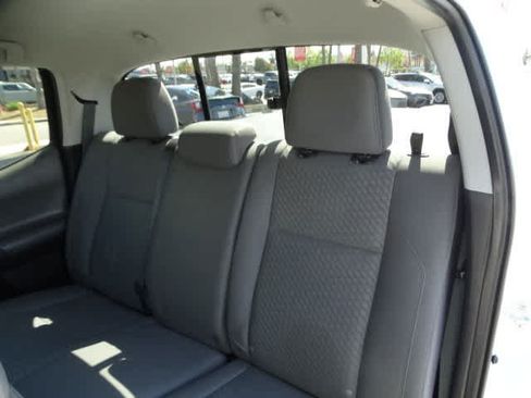 Certified 2023 Toyota Tacoma SR AWD/4WD image 18