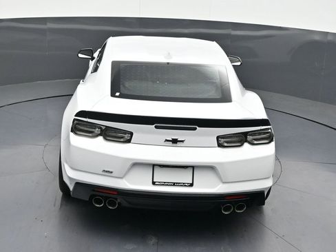 Used 2019 Chevrolet Camaro SS image 18