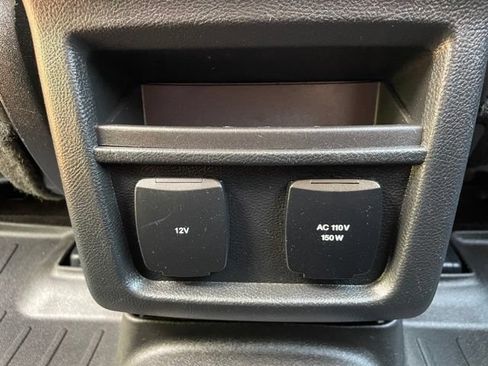 Certified 2019 Ford Edge Titanium w/ Equipment Group 301A AWD/4WD image 45