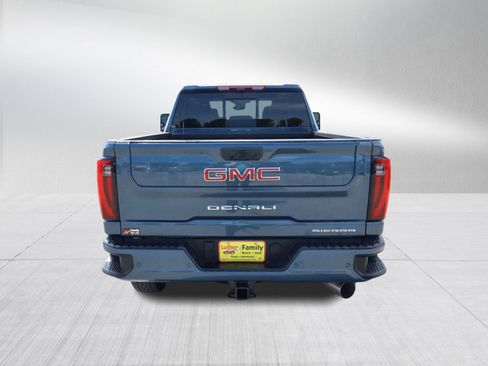 New 2026 GMC Sierra 2500 Denali w/ Denali Reserve Package AWD/4WD image 6