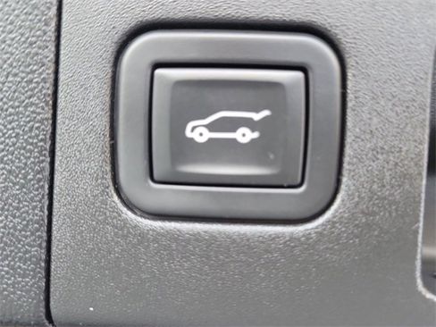 Certified 2023 Cadillac XT5 Premium Luxury image 33