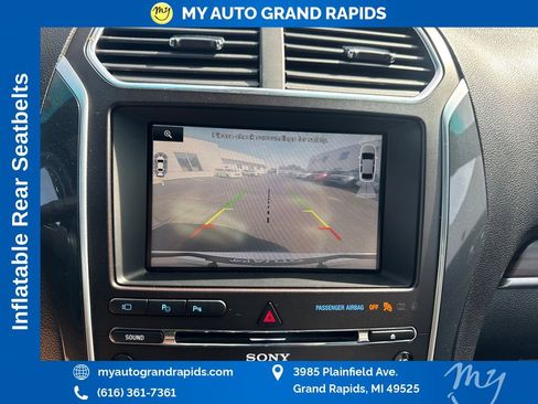 Used 2016 Ford Explorer Limited w/ Equipment Group 301A AWD/4WD image 20