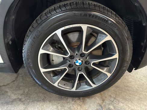 Used 2015 BMW X5 xDrive50i AWD/4WD image 5