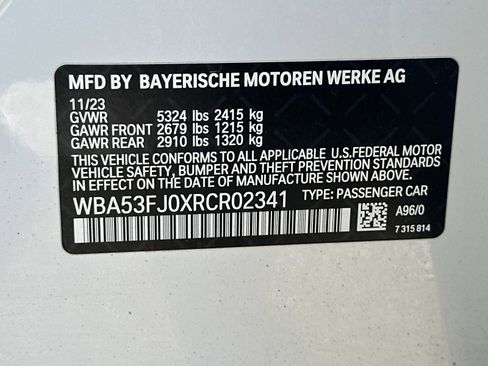 Used 2024 BMW 530i xDrive w/ Convenience Package image 32