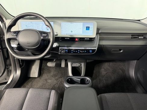 Used 2024 Hyundai Ioniq 5 SEL RWD image 13