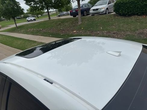 Used 2016 MAZDA MAZDA3 i Grand Touring image 9