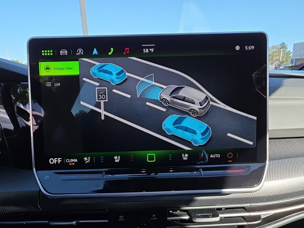New 2026 Volkswagen GTI SE FWD image 18