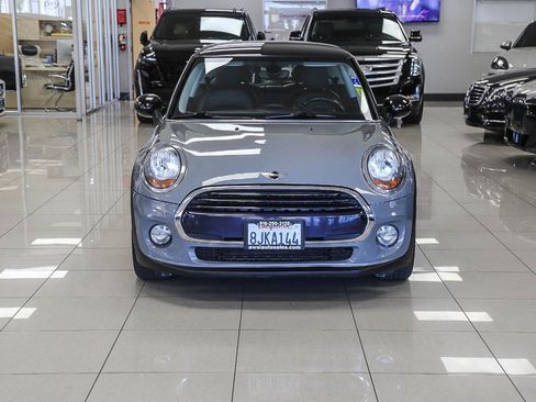 Used 2016 MINI Cooper 2-Door Hardtop FWD image 4