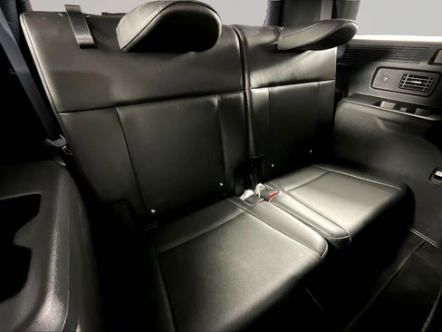 Used 2025 Hyundai Santa Fe Limited image 25