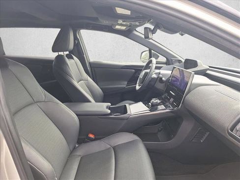 Used 2023 Toyota bZ4X Limited image 20