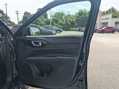 New 2026 Jeep Compass Latitude AWD/4WD image 31