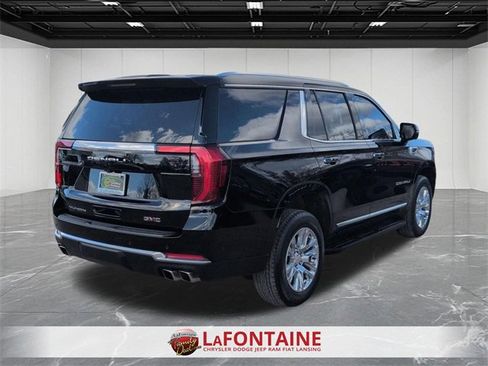Used 2025 GMC Yukon Denali image 5