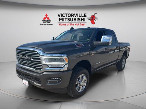 Used 2024 RAM 2500 Laramie w/ Safety Group AWD/4WD image 4