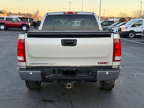 Used 2008 GMC Sierra 1500 SLE w/ Pro Grade Edition image 4