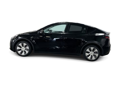 Certified 2023 Tesla Model Y Long Range AWD/4WD image 3