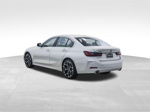 New 2025 BMW 330i xDrive Sedan w/ Premium Package image 4