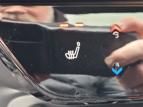 New 2026 Nissan Kicks SR w/ SR Premium Package image 16