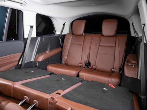 New 2026 Mercedes-Benz GLS 450 4MATIC image 31