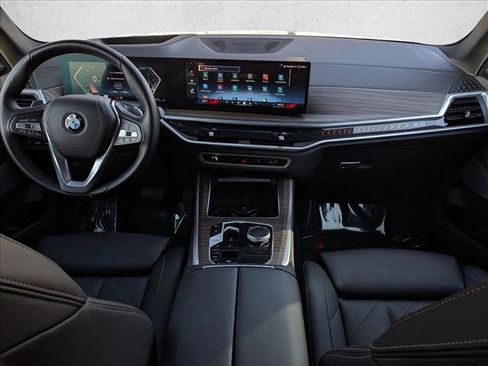 Certified 2024 BMW X5 xDrive40i w/ Premium Package image 20