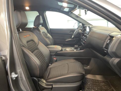 Used 2024 Nissan Pathfinder Rock Creek image 19