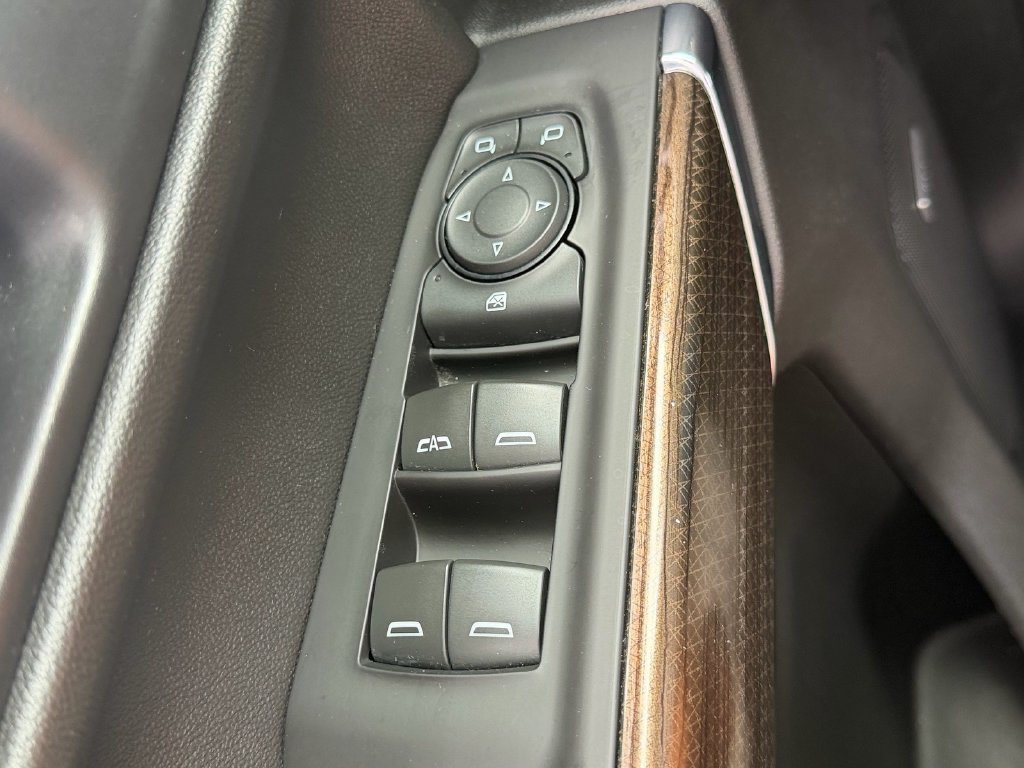 Used 2019 Chevrolet Silverado 1500 RST RWD image 33