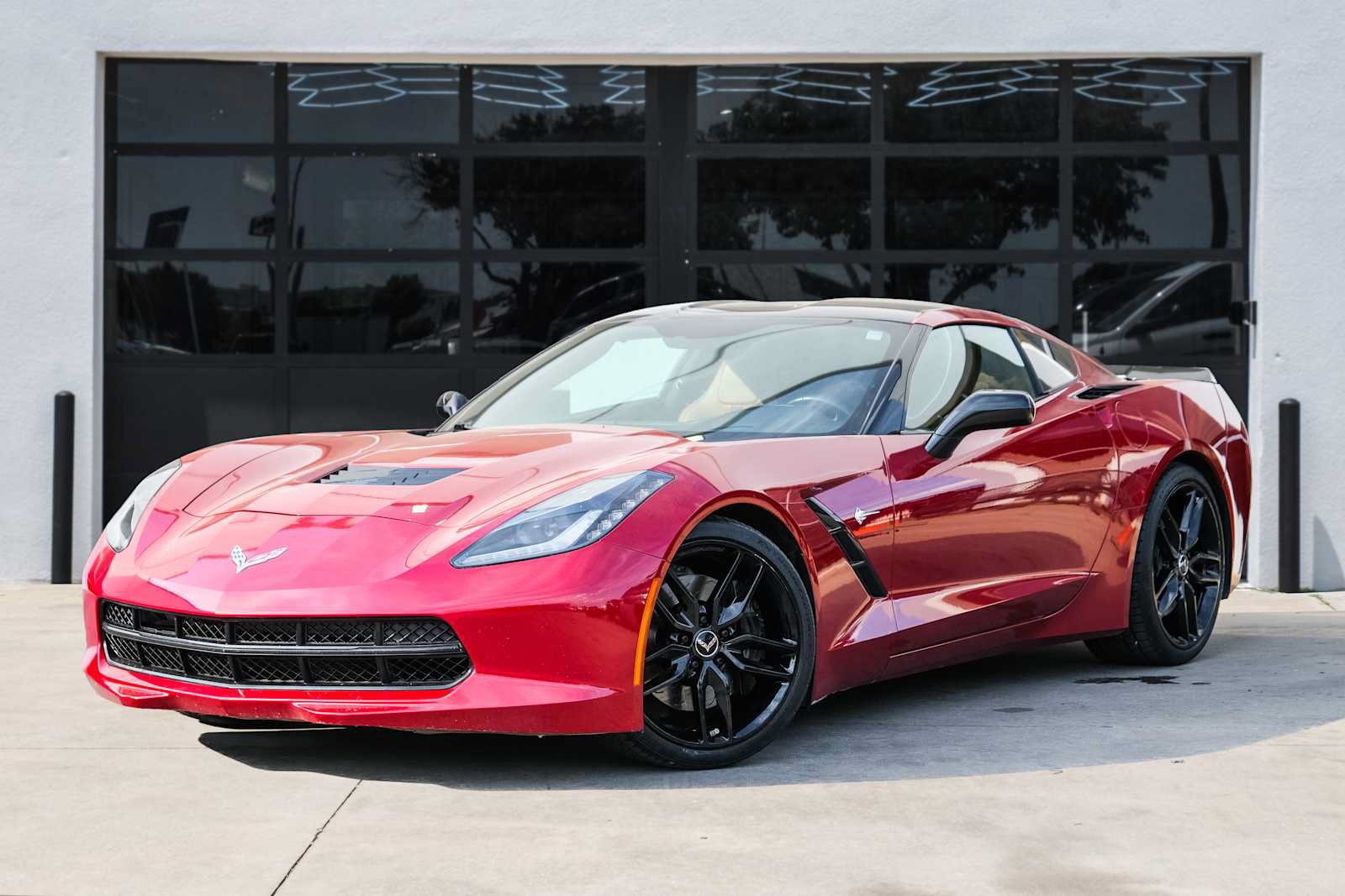 Used 2014 Chevrolet Corvette Stingray Coupe RWD image 1