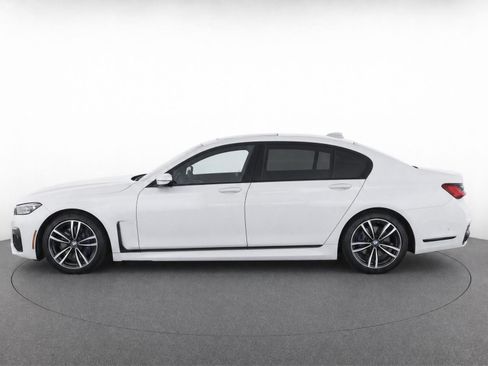 Used 2020 BMW 750i xDrive w/ Executive Package AWD/4WD image 7