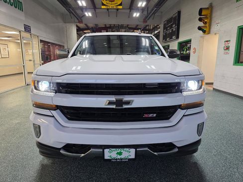 Used 2018 Chevrolet Silverado 1500 LT w/ All Star Edition image 3