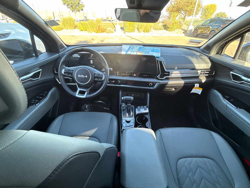 Used 2025 Kia Sportage X-Line w/ Premium Package AWD/4WD image 30