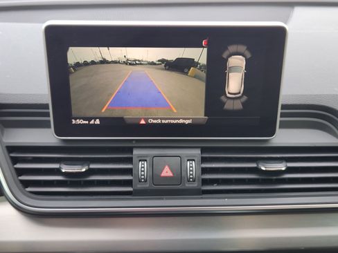 Used 2018 Audi SQ5 Premium Plus w/ Navigation Package image 20