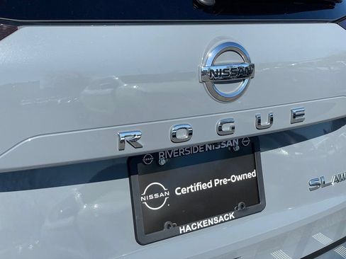 Certified 2023 Nissan Rogue SL AWD/4WD image 23