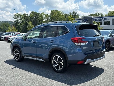 Certified 2023 Subaru Forester Touring AWD/4WD image 8