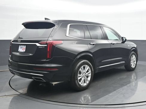 Used 2023 Cadillac XT6 Luxury AWD/4WD image 6