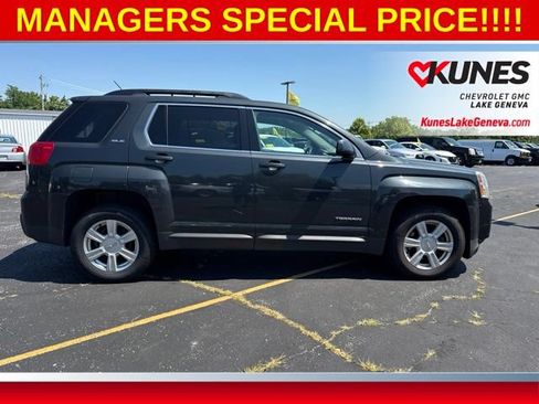 Used 2014 GMC Terrain SLE w/ Convenience Package AWD/4WD image 3