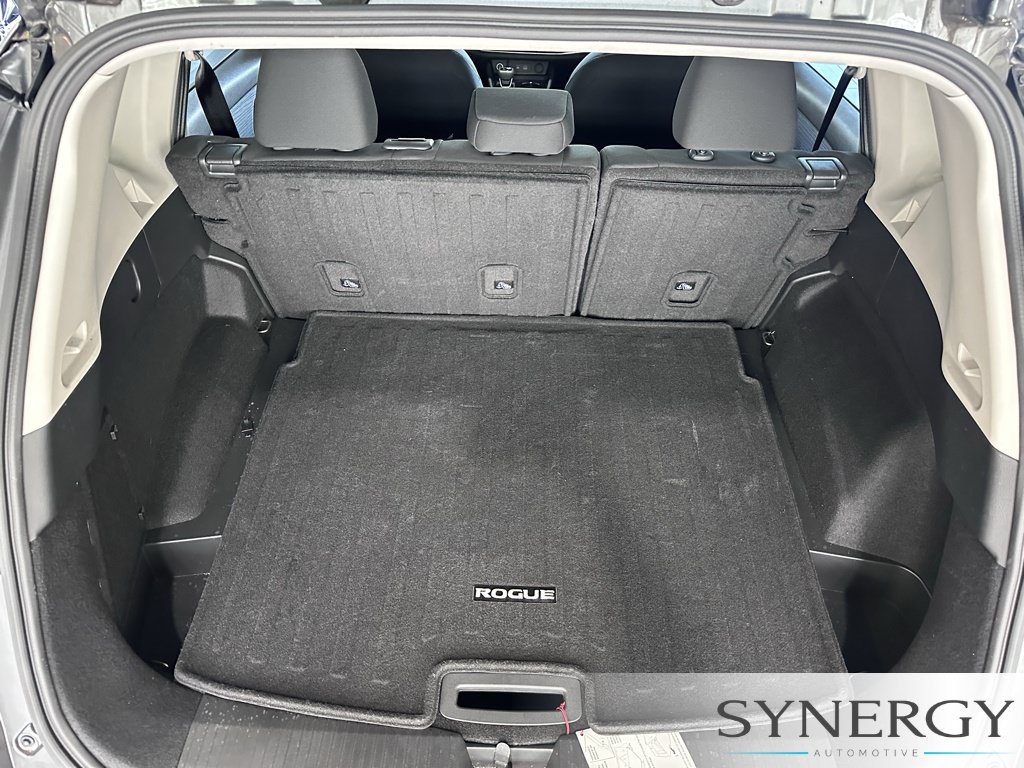 Used 2023 Nissan Rogue S FWD image 26