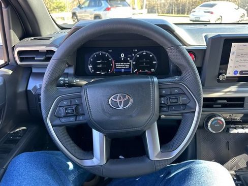 Certified 2026 Toyota Tacoma TRD Off-Road AWD/4WD image 38