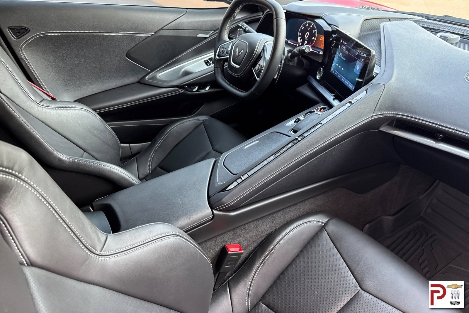Used 2025 Chevrolet Corvette Stingray Coupe w/ 1LT RWD image 14