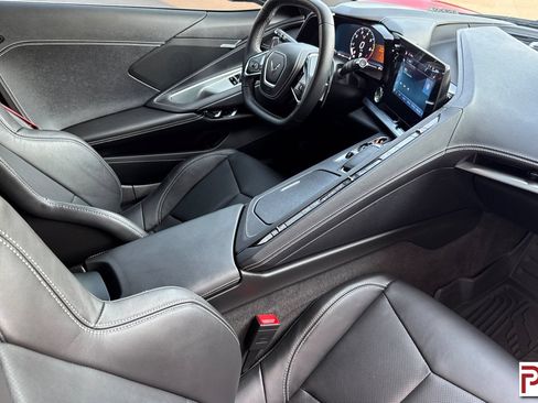 Used 2025 Chevrolet Corvette Stingray Coupe w/ 1LT RWD image 14