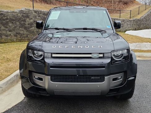 Used 2023 Land Rover Defender 110 X-Dynamic SE AWD/4WD image 8