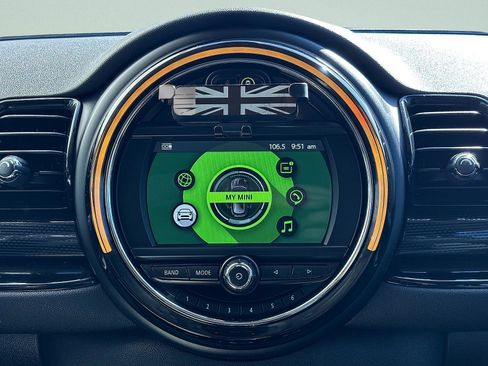 Used 2019 MINI Cooper Clubman w/ Storage Package FWD image 22