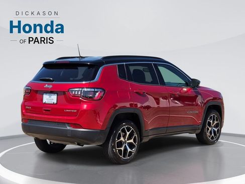 Used 2025 Jeep Compass Limited AWD/4WD image 5
