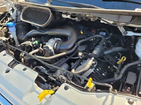 Used 2023 Ford Transit 350 XLT RWD image 27