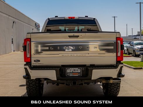 Used 2024 Ford F250 Limited w/ FX4 Off-Road Package image 8