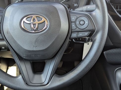 Used 2024 Toyota Corolla LE image 22