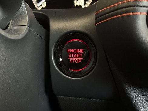 Certified 2025 Honda HR-V Sport image 26