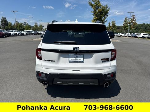 Used 2025 Honda Passport TrailSport image 6