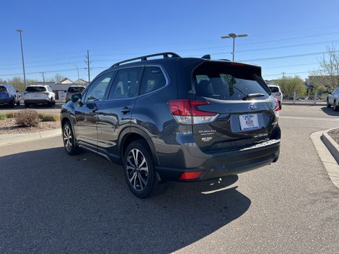 Used 2023 Subaru Forester Limited AWD/4WD image 12