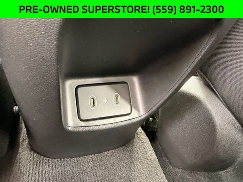 Used 2025 Hyundai Elantra SE FWD image 10