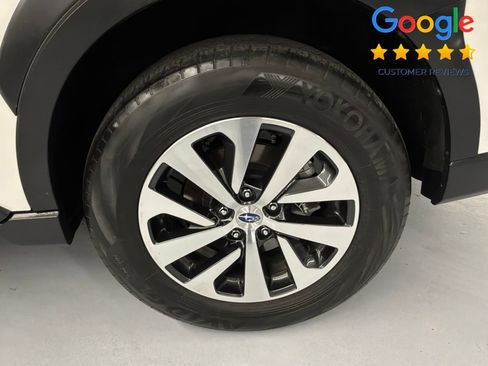 Used 2024 Subaru Outback Premium AWD/4WD image 30